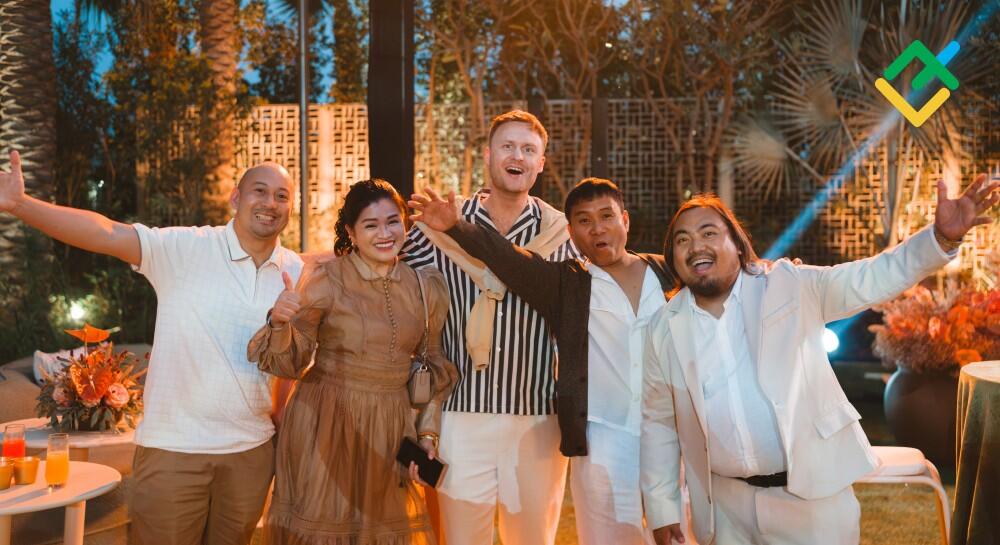 LiteFinance: Velkom-oqshomi: Cheksiz zavq va shijoat muhiti