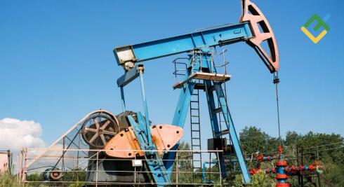 Analisis dalam Jangka Pendek untuk Minyak, Emas, dan EUR/USD pada 15.10.2025