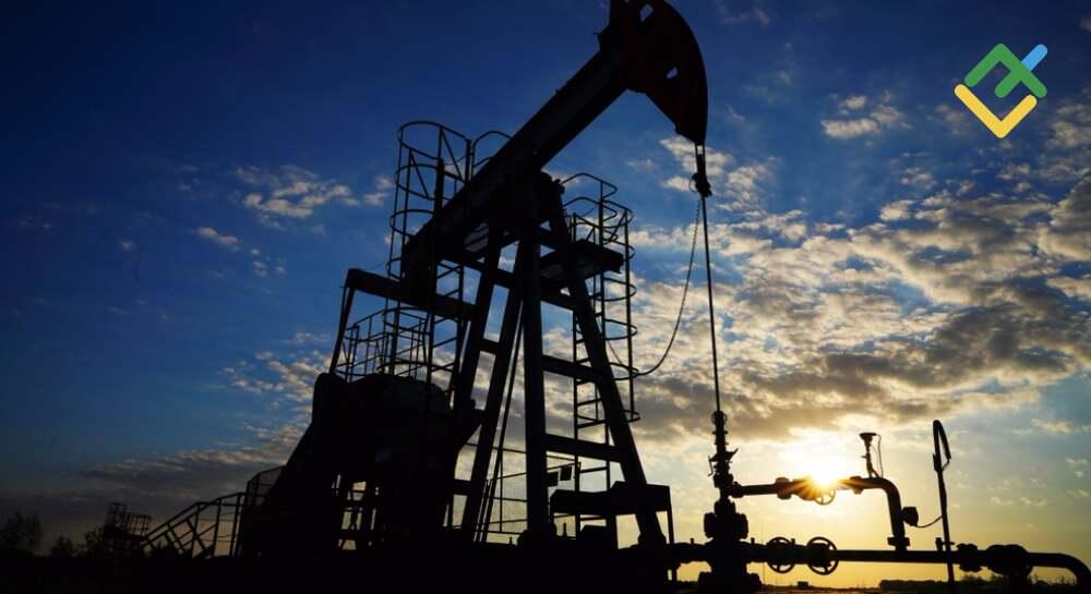 chnical Analysis of US Crude, XAUUSD and EURUSD for Today (December 9, 2025)