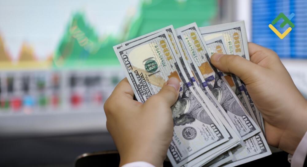 Dollar AS Menguat Sebelum Laporan Pasar Tenaga Kerja AS. Perkiraan pada 09.01.2025