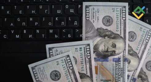 Dollar AS Anjlok di Tengah Tekanan Trump terhadap The Fed dan BLS. Perkiraan pada 09.09.2025