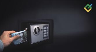 Dolar Menunjukkan Perdagangan Campuran Seiring Dekatnya Resolusi Penutupan Pemerintahan AS. Perkiraan pada 11.11.2025