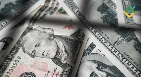 Nilai Dollar Merangkak Naik Jelang Laporan Inflasi. Perkiraan pada 12.08.2025