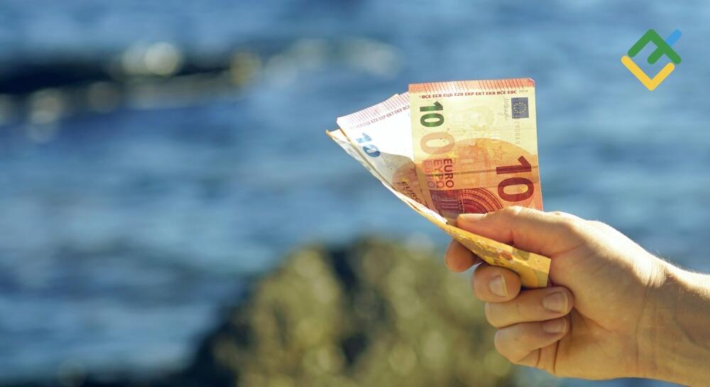 Euro Akan Membeli Fakta. Prakiraan per 16.10.2024