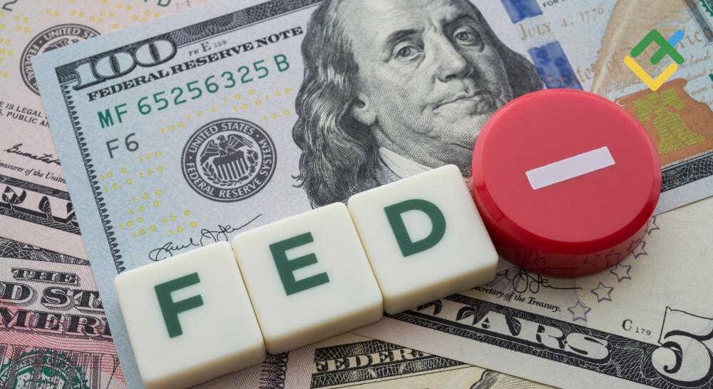 Dollar Bertahan Meski Ada Rumor Powell. Perkiraan pada 17.07.2025