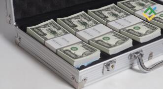 Dolar AS Menguat Menjelang Data NFP Krusial. Perkiraan pada 18.11.2025