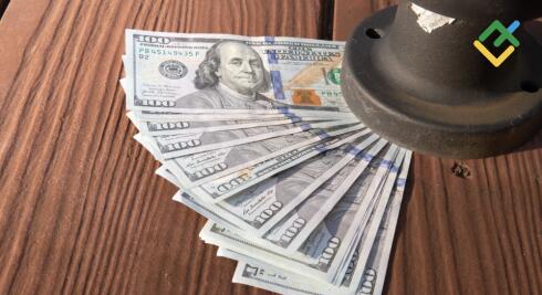 Nilai Dollar AS Anjlok Saat Trump Pertimbangkan Ketua The Fed Baru. Perkiraan pada 26.06.2025