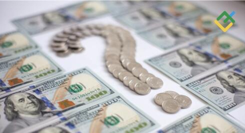 Dollar AS Diperdagangkan Lebih Rendah Saat Trump Berencana Merombak FOMC. Perkiraan pada 27.08.2025