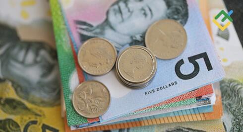 Aussie Rises as US AI Hype Fades and China Stimulus Hopes Grow. Forecast as of 14.10.2026
