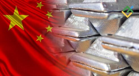 Perak Menjadi Penyelamat Kenaikan Logam Mulia. Perkiraan untuk 28.11.2025