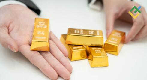 Harga Emas Naik Seiring Meningkatnya Permintaan Aset Yang Aman. Perkiraan untuk 23.12.2025