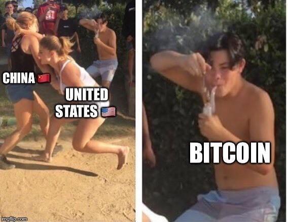 LiteForex: Dlaczego Bitcoin tyle kosztuje? Od czego zależy wartość Bitcoina?