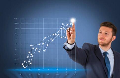 LiteForex: Liczba chętnych do przyłączenia się do armii traderów oraz wielkości operacji na rynku walutowym rosną jak na drożdżach