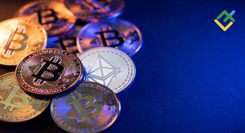 Pronóstico a corto plazo de BTCUSD, XRPUSD y ETHUSD para 15.08.2025