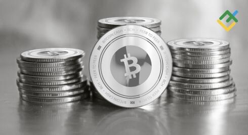 Ramalan jangka pendek untuk BTCUSD, XRPUSD dan ETHUSD 27.07.2026