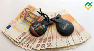 Mario Draghi manipuluje euro